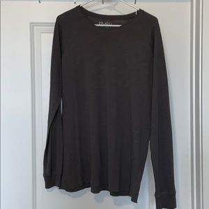 Gray Men’s Long Sleeve Tee